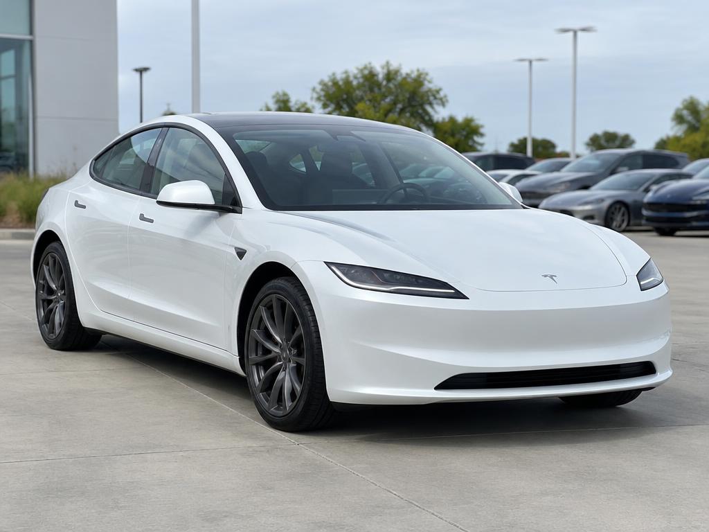 2025 Tesla Model 3 Long Range