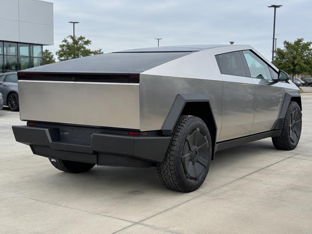 2024 Tesla Cybertruck Cyberbeast